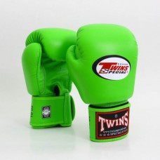 Боксерські рукавички Twins Boxing Gloves Premium LeatherBGVL-3-GR green