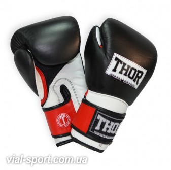 Боксерські рукавички THOR PRO KING (PU) BLK / RED / WHT