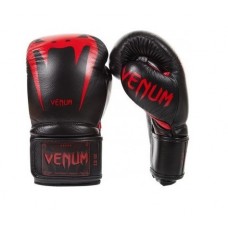 Боксерські рукавички Venum Giant 3.0 Boxing Gloves Black Red