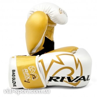 Боксерські снарядні рукавички RIVAL RFX-GUERRERO-V BAG GLOVES - SF-F білий/золотий