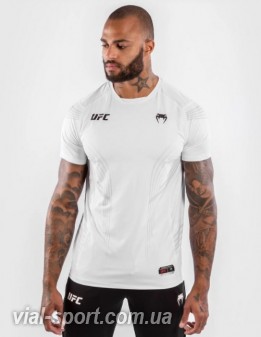 Футболка UFC Venum Authentic fight night white