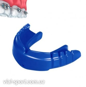 Капа Opro snap-fit for braces electric blue + strap(art.002318003) доросла