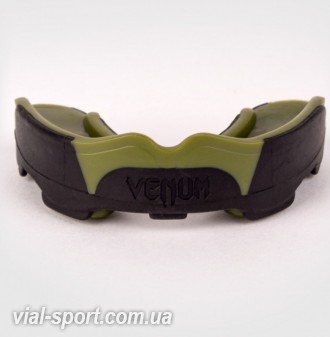 Капа VENUM Predator Mouthguard доросла чорний/хакі