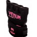 Гелеві бинти Venum Gel Kontact Glove Wraps Pink