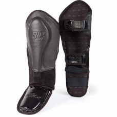 Захист гомілки Title Black Blitz Shin and Instep Guards