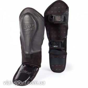 Захист гомілки Title Black Blitz Shin and Instep Guards
