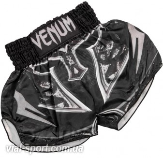 Шорти для тайського боксу Venum Gladiator 3.0 Muay Thai Shorts Black Black