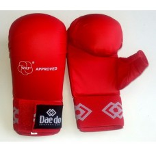 Захист Кисті для карате з пальцем (DAEDO) APPROVED WKF KPRO 2011 червоний